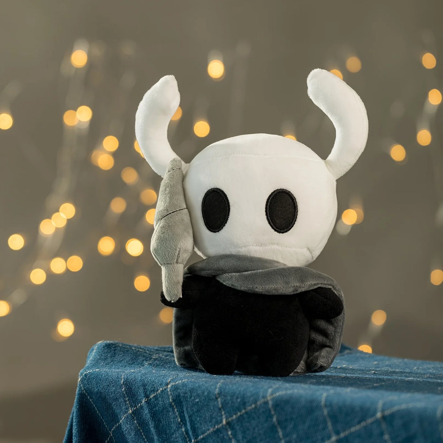 Boneco de Pelúcia Hollow Knight